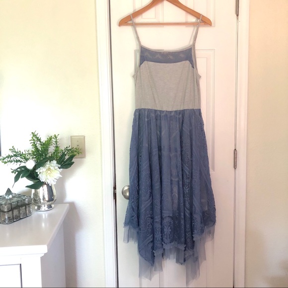 Periwinkle lace slip dress - Picture 1 of 5